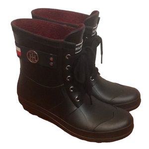 NWOT Tommy Hilfiger Rain Boots